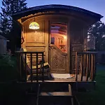 キャンプ場 Les Refuges Du *
