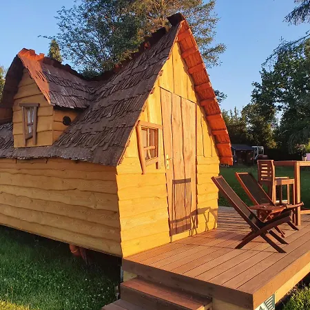 Camping Les Refuges Du *