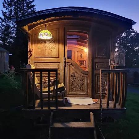 Camping Les Refuges Du *