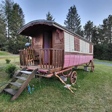 Les Refuges Du Campsite *
